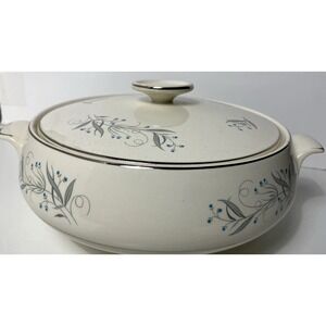 Vintage Homer Laughlin Covered Serving Bowl | Celeste‎ Pattern